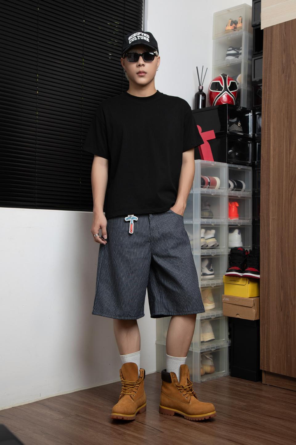 TUMS DENIM SHORT - STRIPED